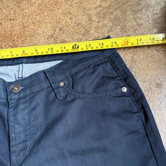 James Jeans Dry Aged Denim “Twiggy” in Black Cat Wash - Picture 8 of 10